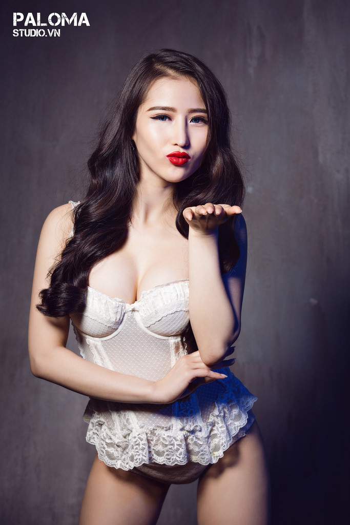 三百迷妹电影免费观看